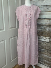 Load image into Gallery viewer, Striped Long Maxi
