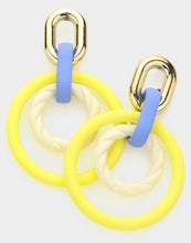Load image into Gallery viewer, Oval Link Earrings
