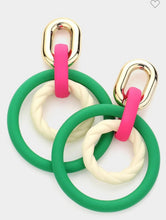 Load image into Gallery viewer, Oval Link Earrings
