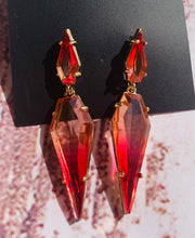 Load image into Gallery viewer, Vintage Ombre Drop Earrings
