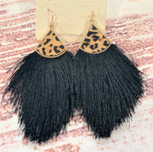 Load image into Gallery viewer, Fringe Earrings
