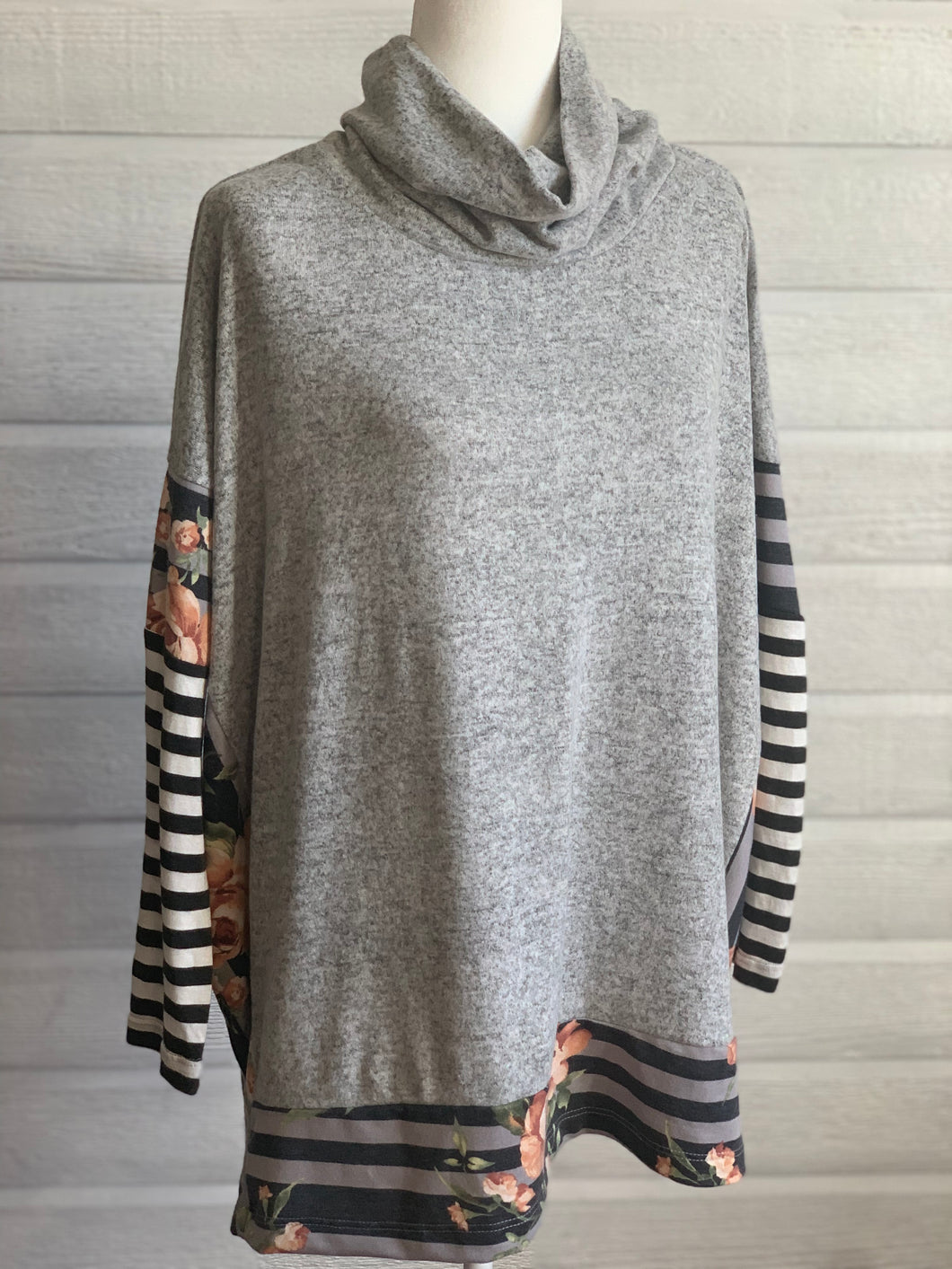 Grey Poncho With Flower Trim